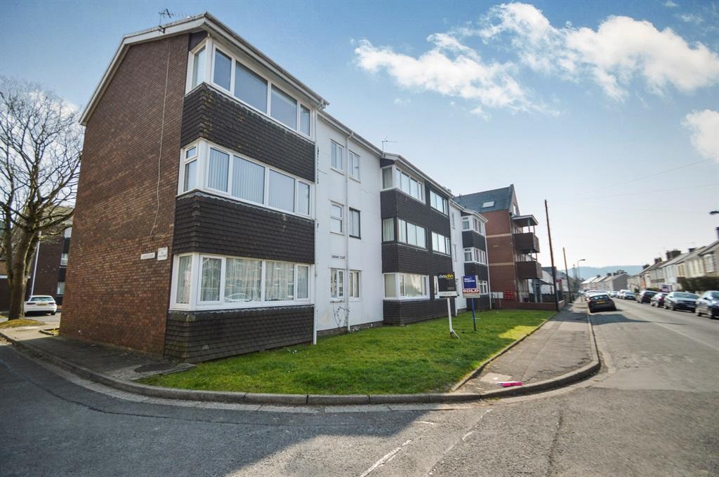 Free property report Flat 5, Lindway Court, Conybeare Road, Canton, Cardiff, CF5 1SB Chimnie