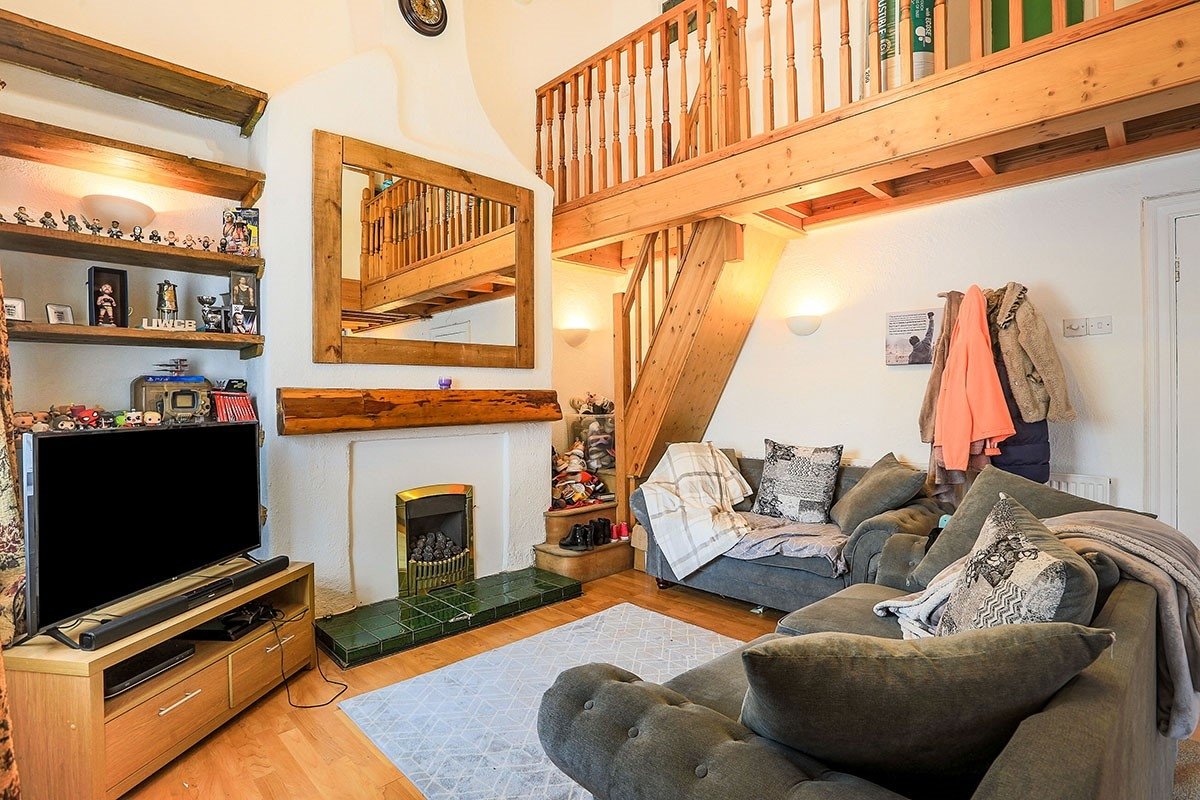 Photos of Spring Gardens Lane, Keighley, West Yorkshire BD20 61801839