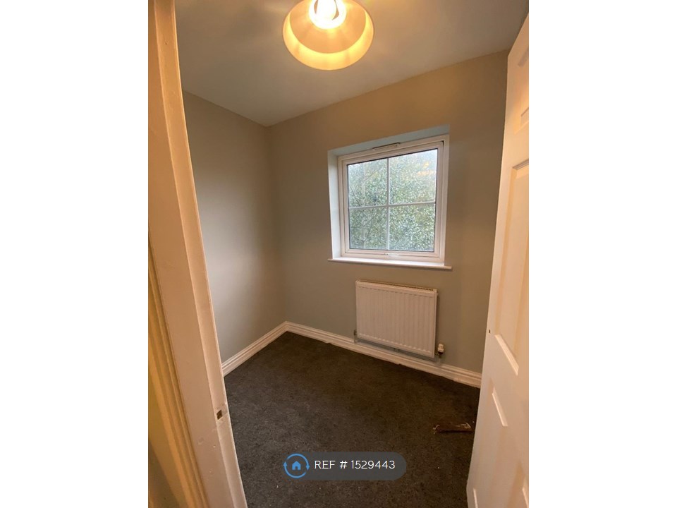 Photos of Warrington Road, Prescot L34 62731158 PrimeLocation