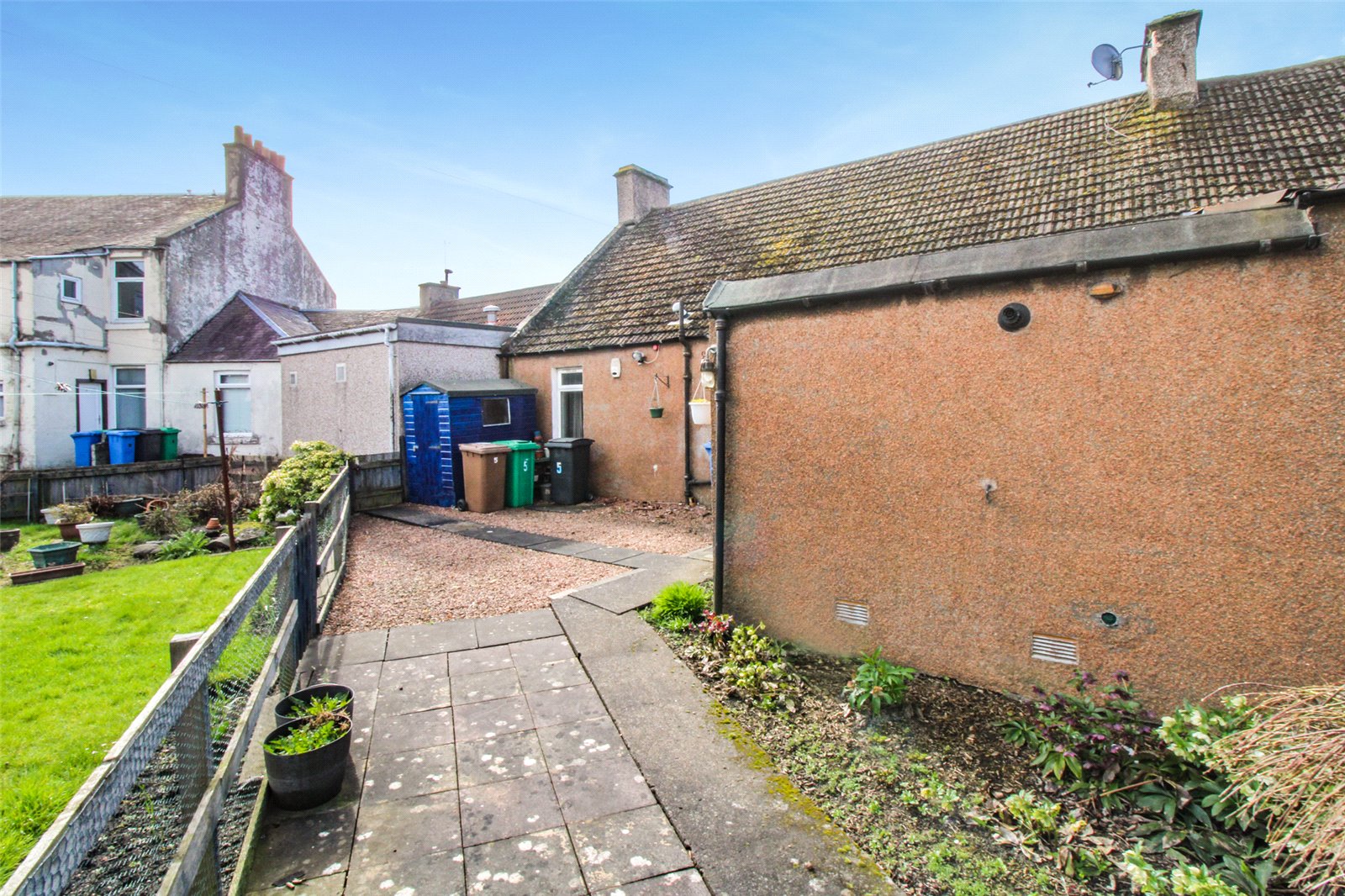 Photos of Broomieknowe, Leven KY8 64362628 PrimeLocation