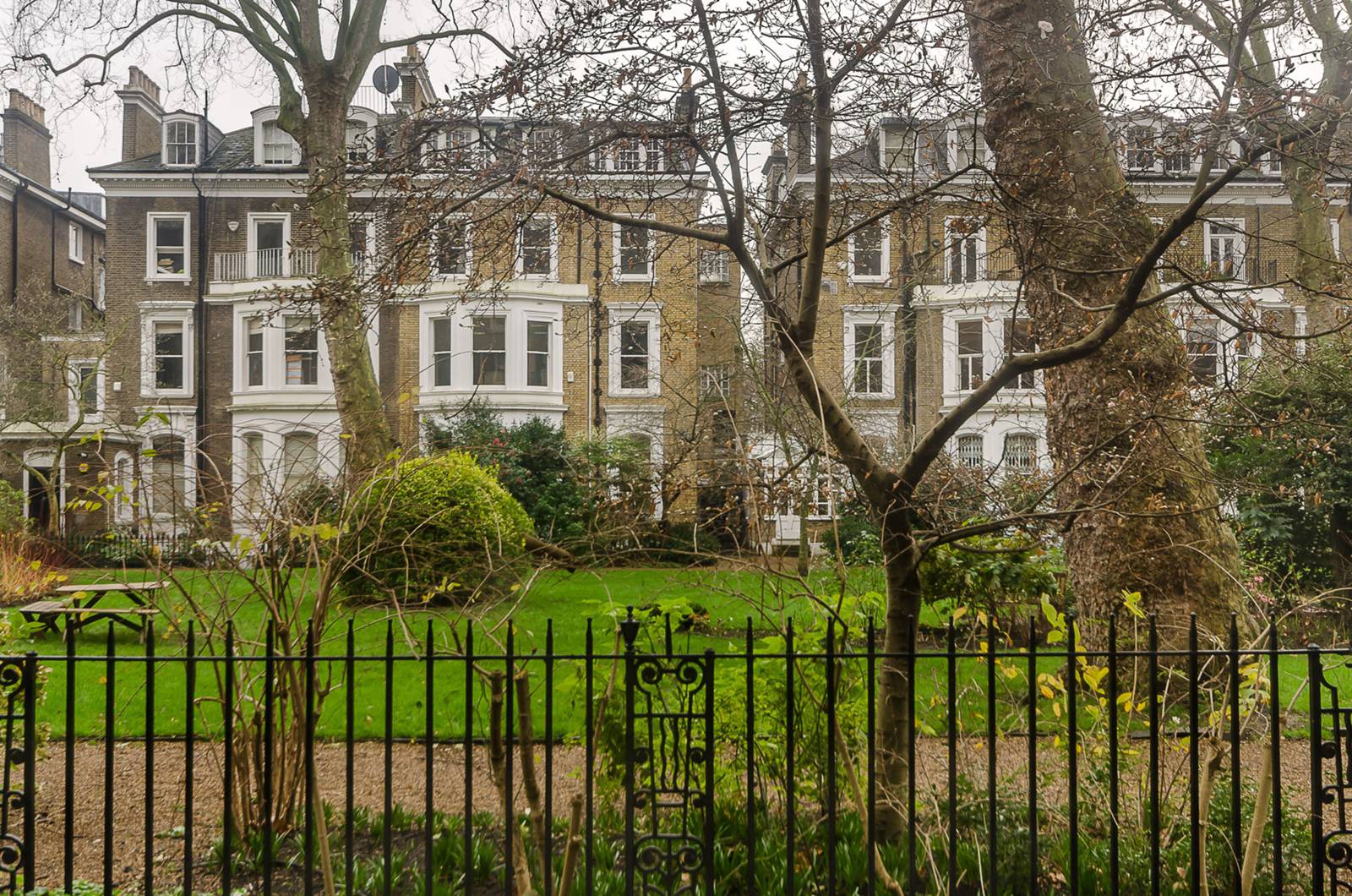 studio for sale in Harrington Gardens, South Kensington, London SW7