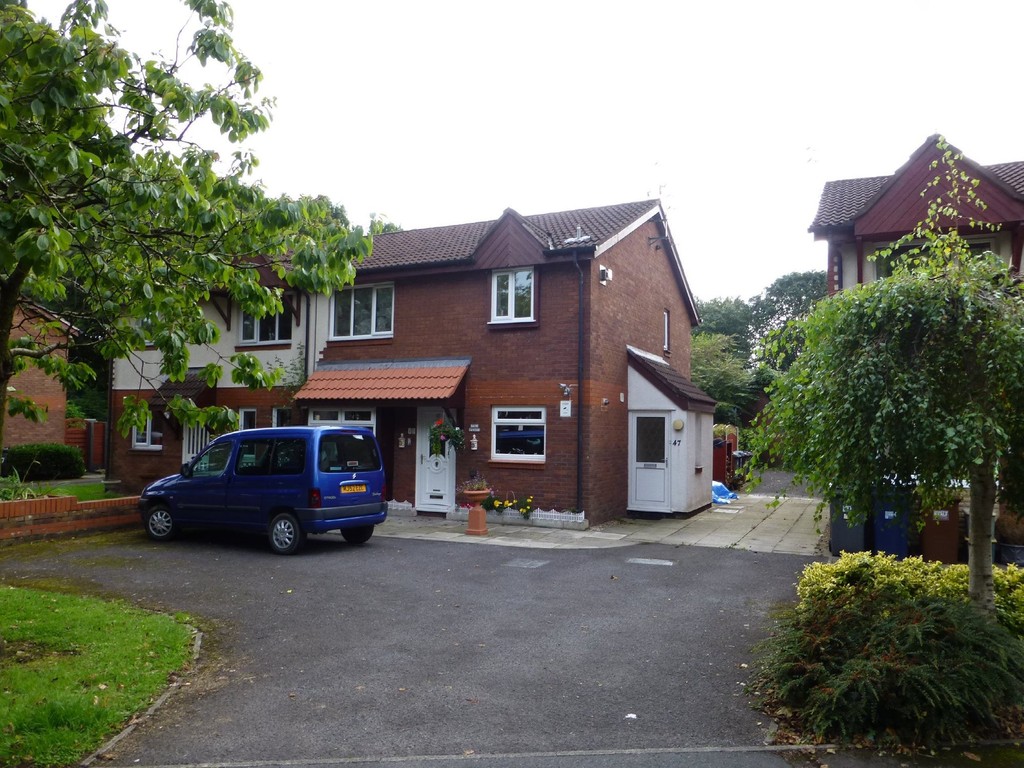 Free property report 47 Bloomfield Grange, Penwortham, PR1 9LJ Chimnie