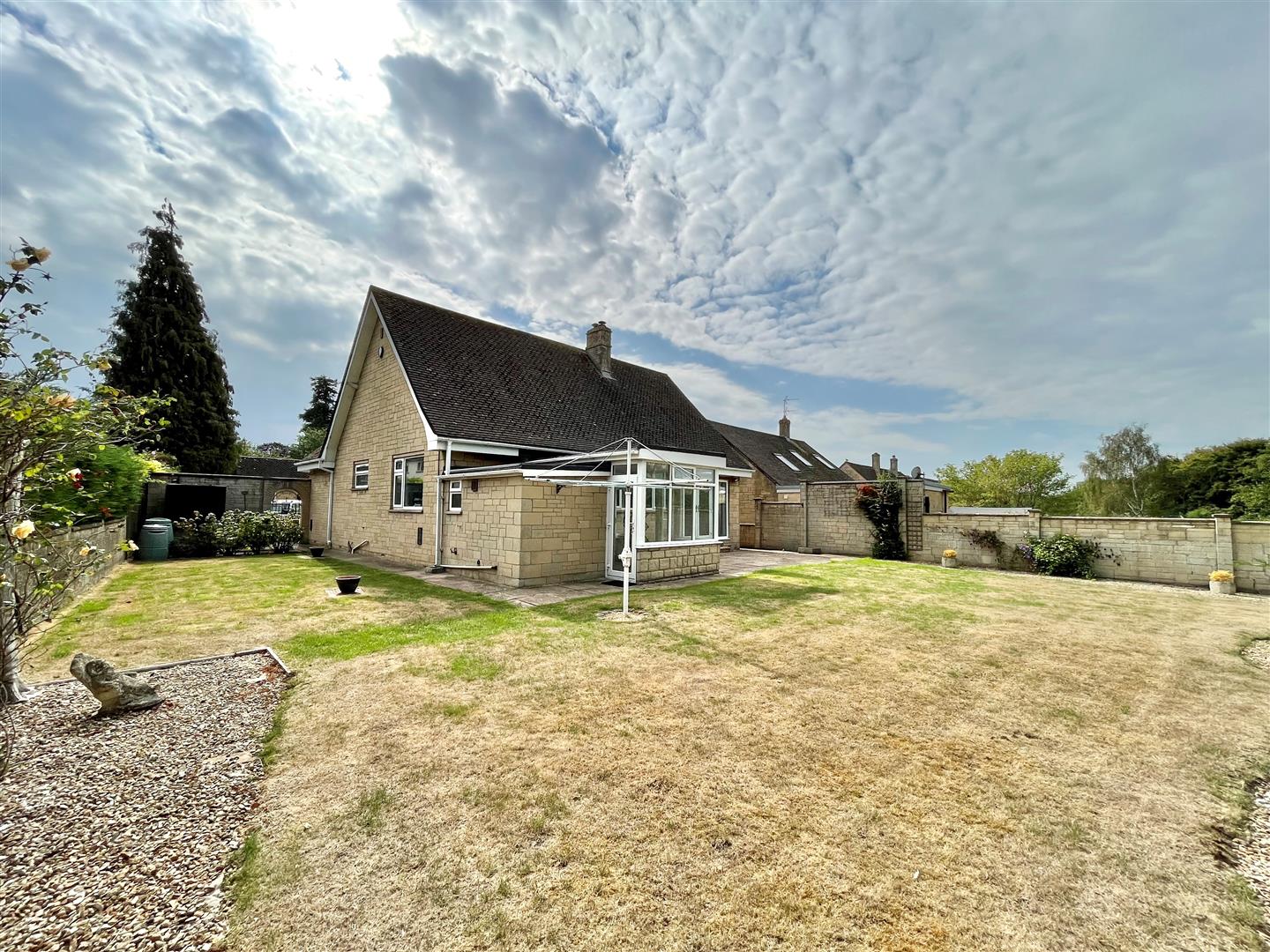 Photos of Pinlocks, Upton St. Leonards, Gloucester GL4 62381283