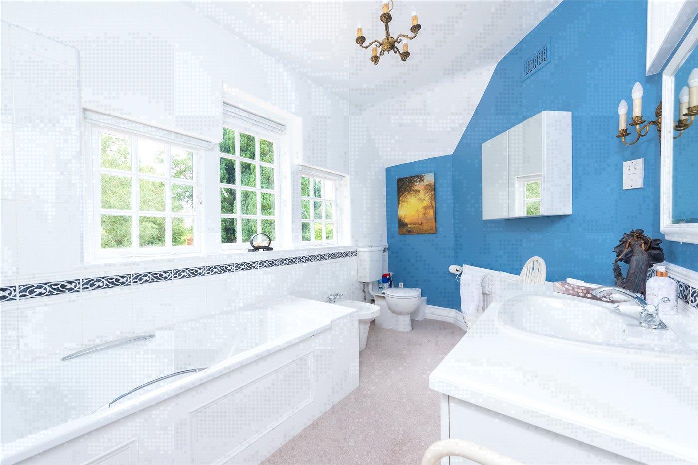 Photos of Fleet Hill, Finchampstead, Wokingham, Berkshire RG40 64976636 PrimeLocation