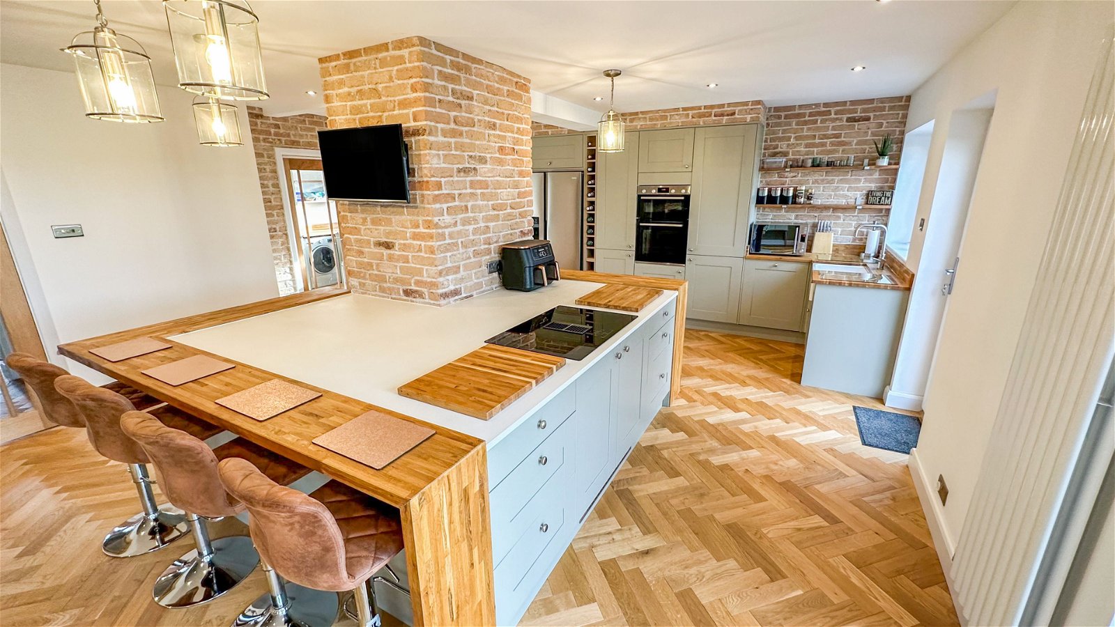 Photos of Nuneaton Road, Bulkington, Bedworth CV12 66505599