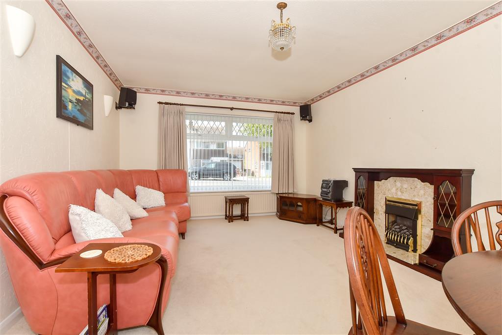 Photos of The Silvers, Broadstairs, Kent CT10 67449554 PrimeLocation