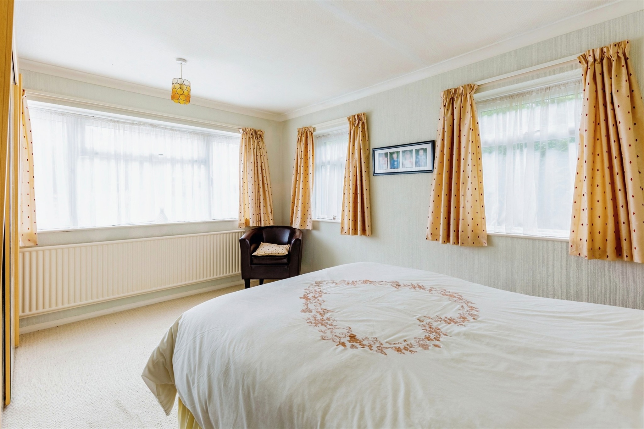 Photos of Hall Avenue, Rushden NN10 66870272 PrimeLocation