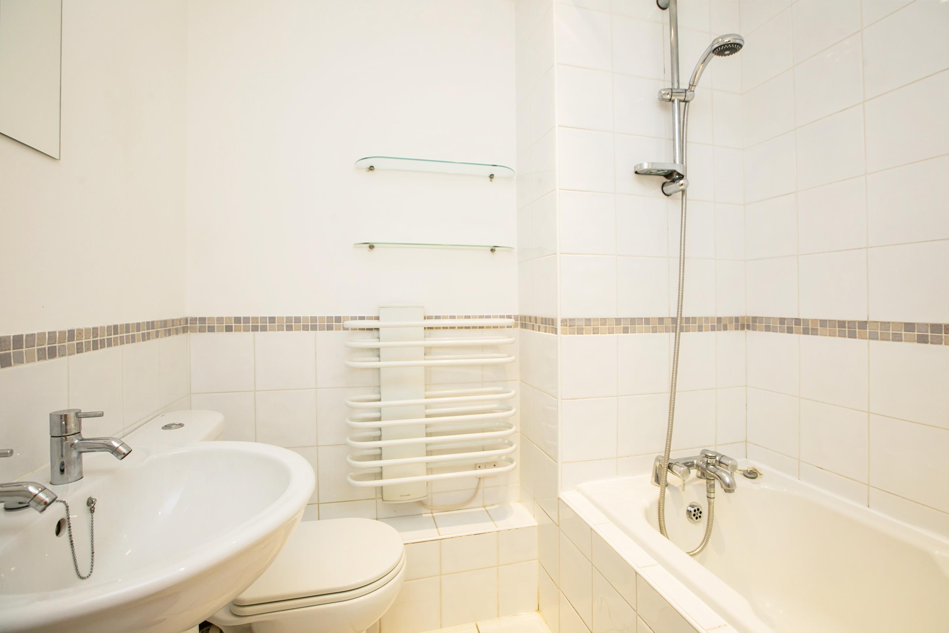 Photos of Valley Mill, Park Road, Elland, West Yorkshire HX5 61838264