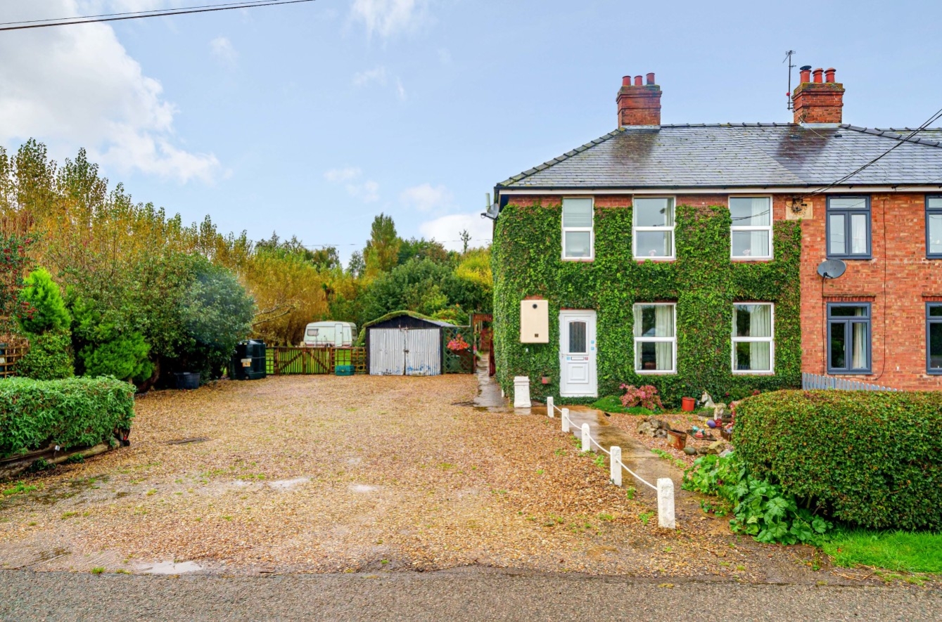 Photos of Lincoln Lane, Holbeach St Marks, Spalding PE12 65791024