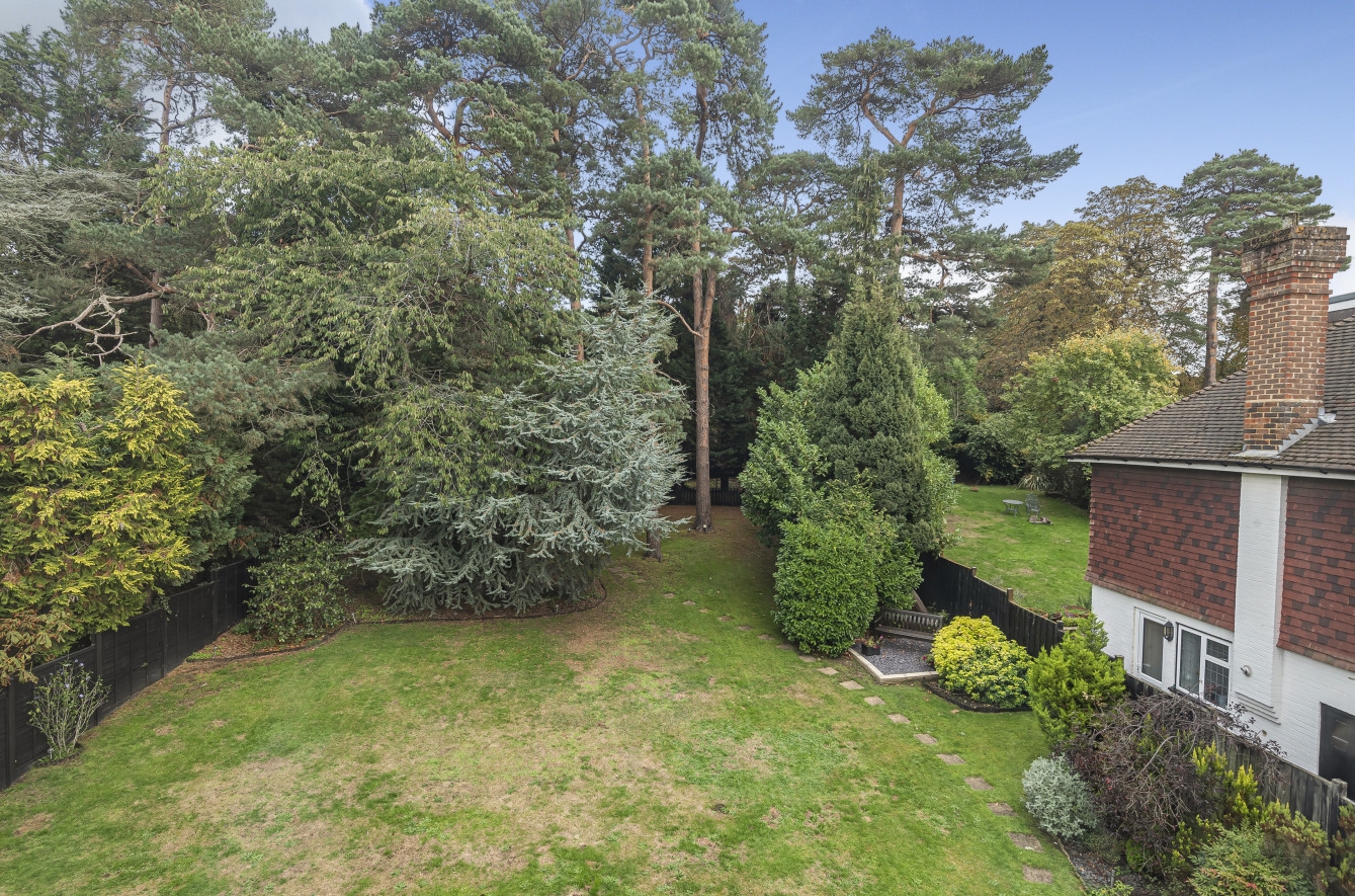 Photos of Montreal Road, Sevenoaks TN13 62582298 PrimeLocation