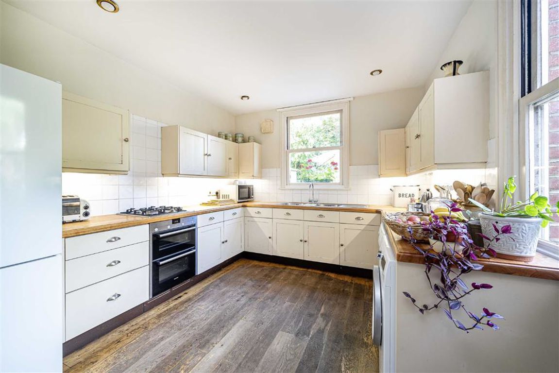 Photos of Seymour Road, Hampton Wick, Kingston Upon Thames KT1