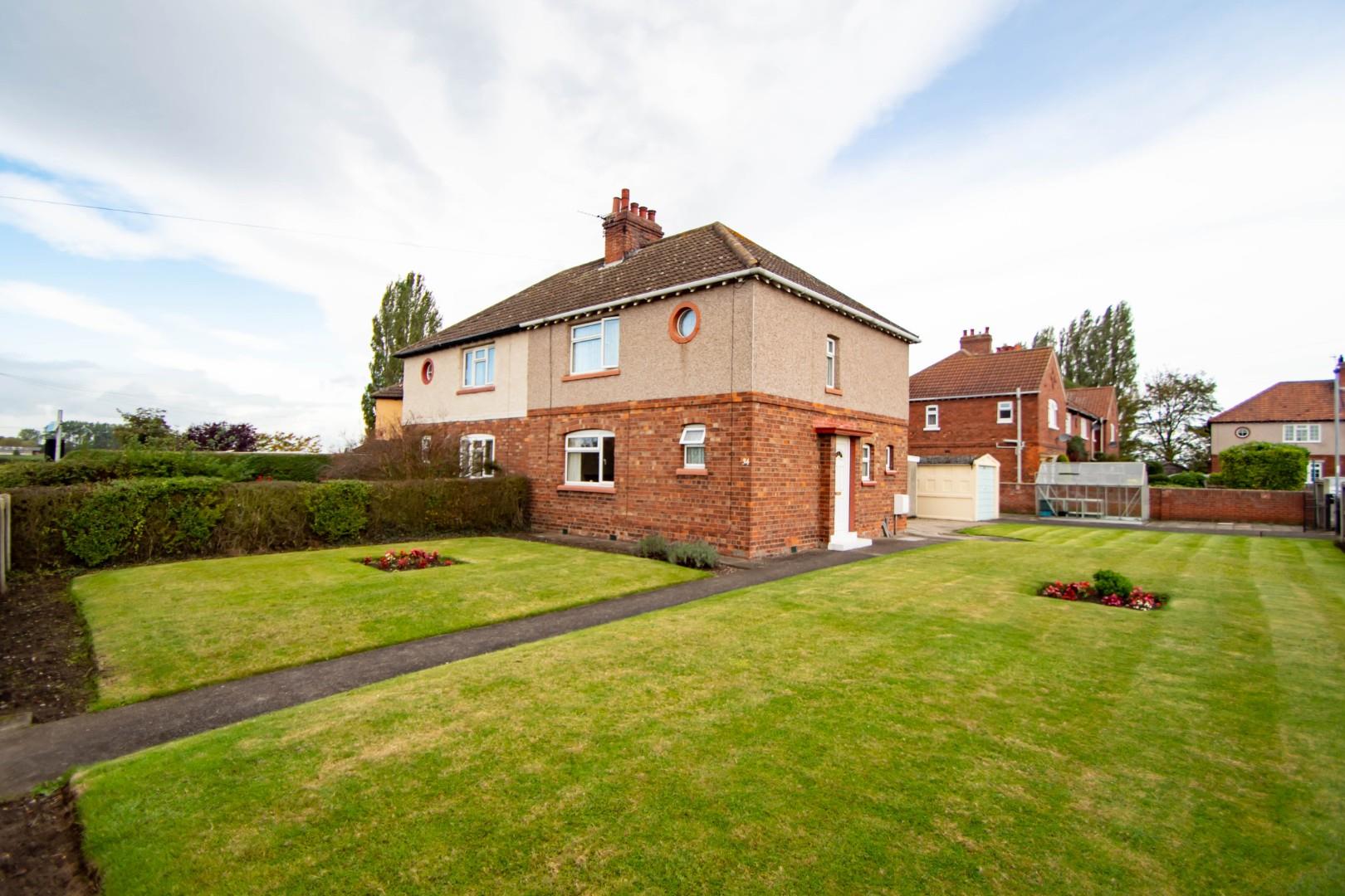 Free property report 34 Kelfield Road, Riccall, YO19 6PH Chimnie