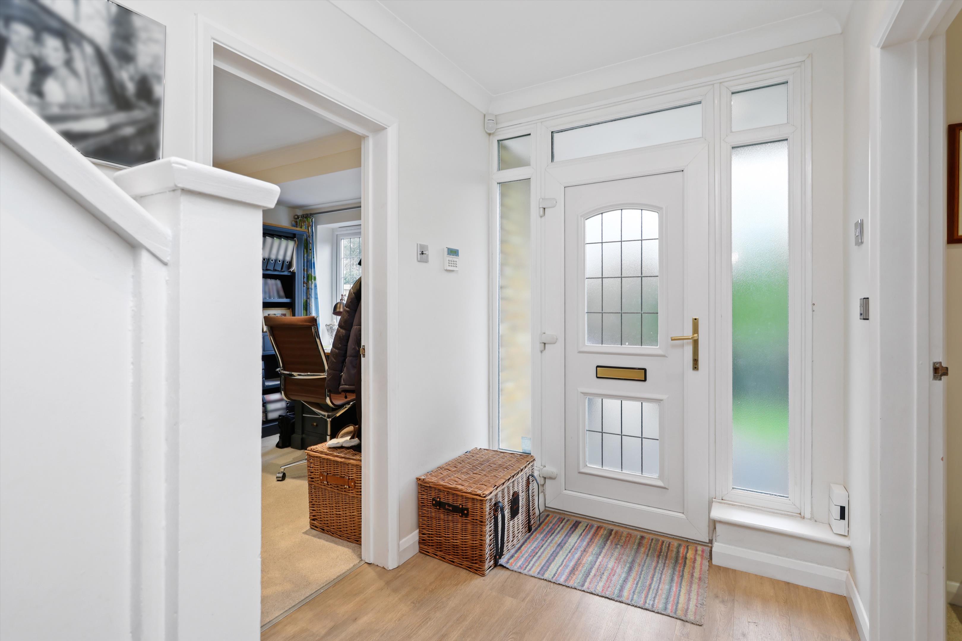 Photos of Hermitage Close, Claygate, Esher, Surrey KT10 66773808