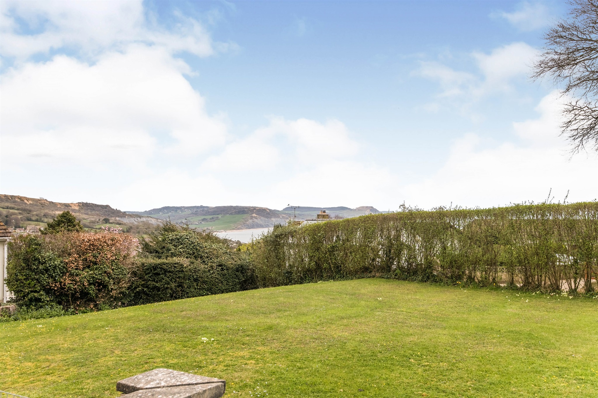 Free property report Flat 2, Portland Lodge, Clappentail Lane, Lyme