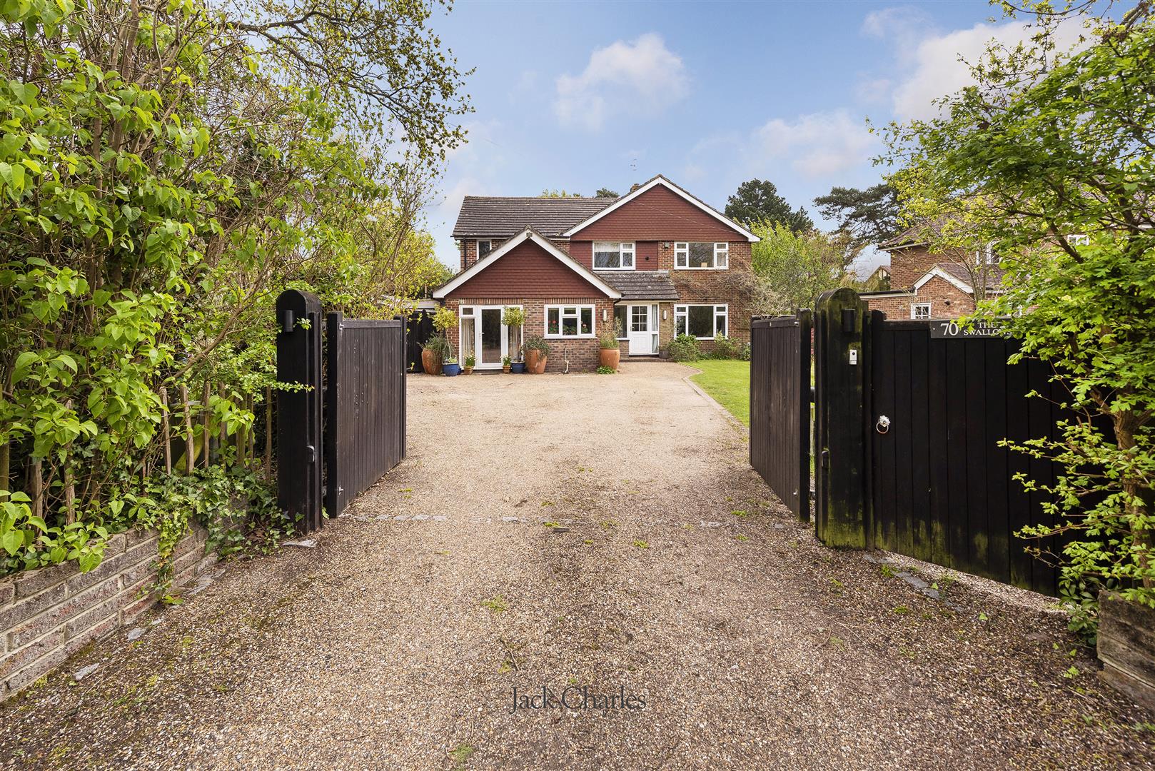 Photos of Old Hadlow Road, Tonbridge TN10 67109194 PrimeLocation