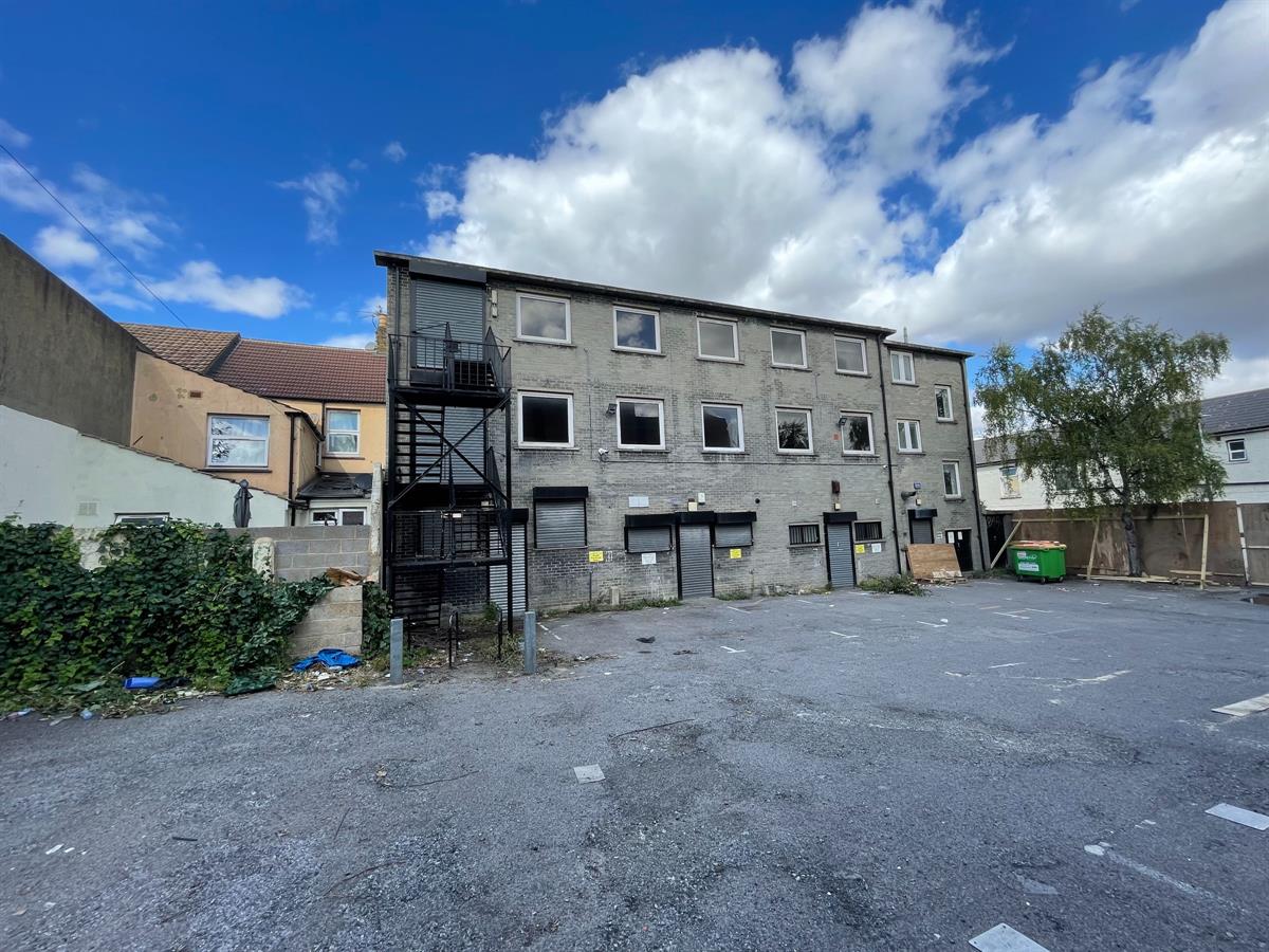 Photos of Alton Mews, Canterbury Street, Gillingham ME7 62246998 PrimeLocation