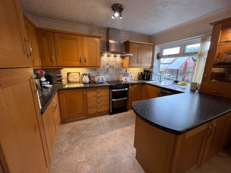 Photos of Fensway, Hutton, Preston PR4 66641655 PrimeLocation