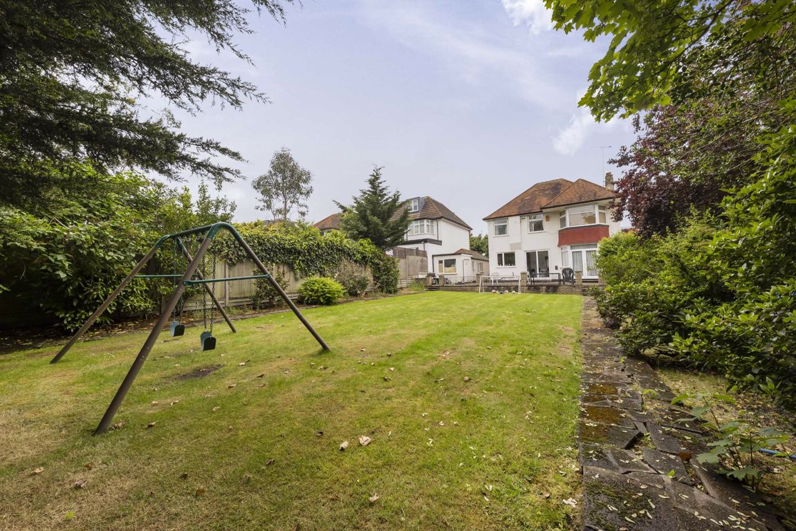 Photos of Downage, London NW4 62697162 PrimeLocation