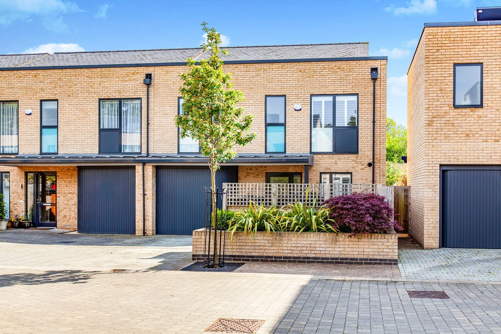 Free property report 52 Cliveden Gages, Taplow, SL6 0GA Chimnie