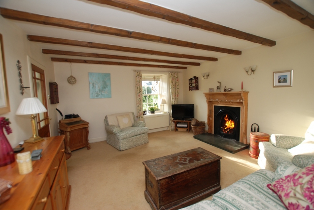 29 Straiton Road, Kirkmichael KA19, 2 bedroom cottage for sale