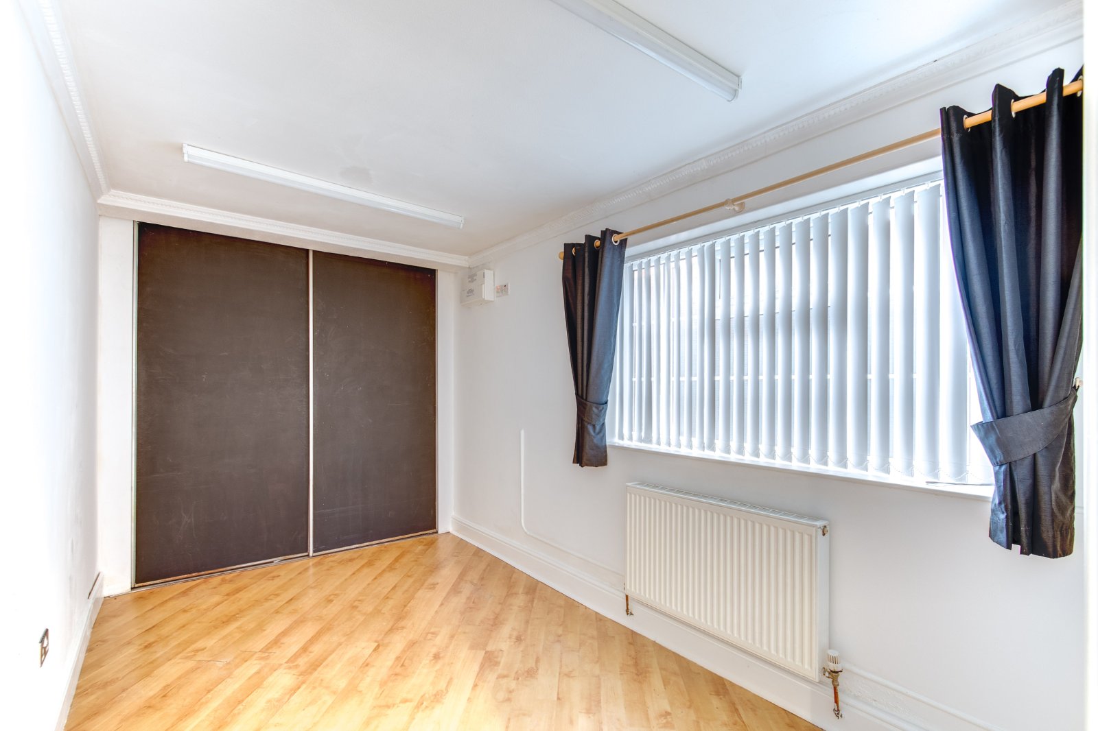 Photos of Hawes Lane, Rowley Regis, West Midlands B65 66540106