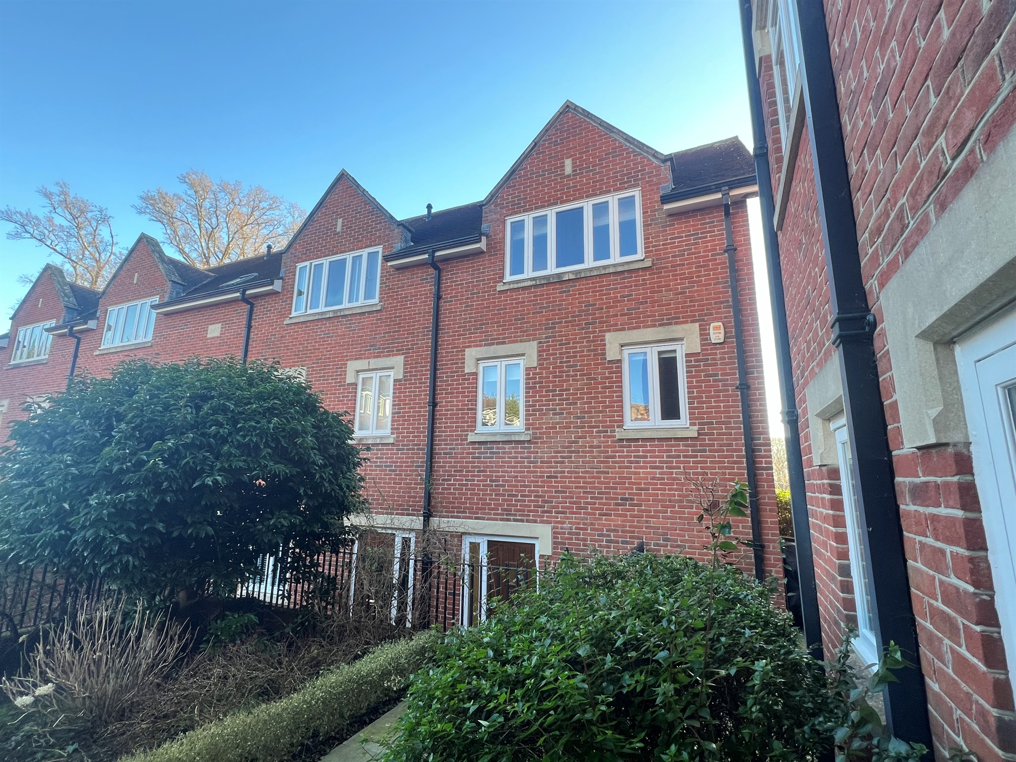 Photos of Summers, Stane Street, Billingshurst RH14 66485000