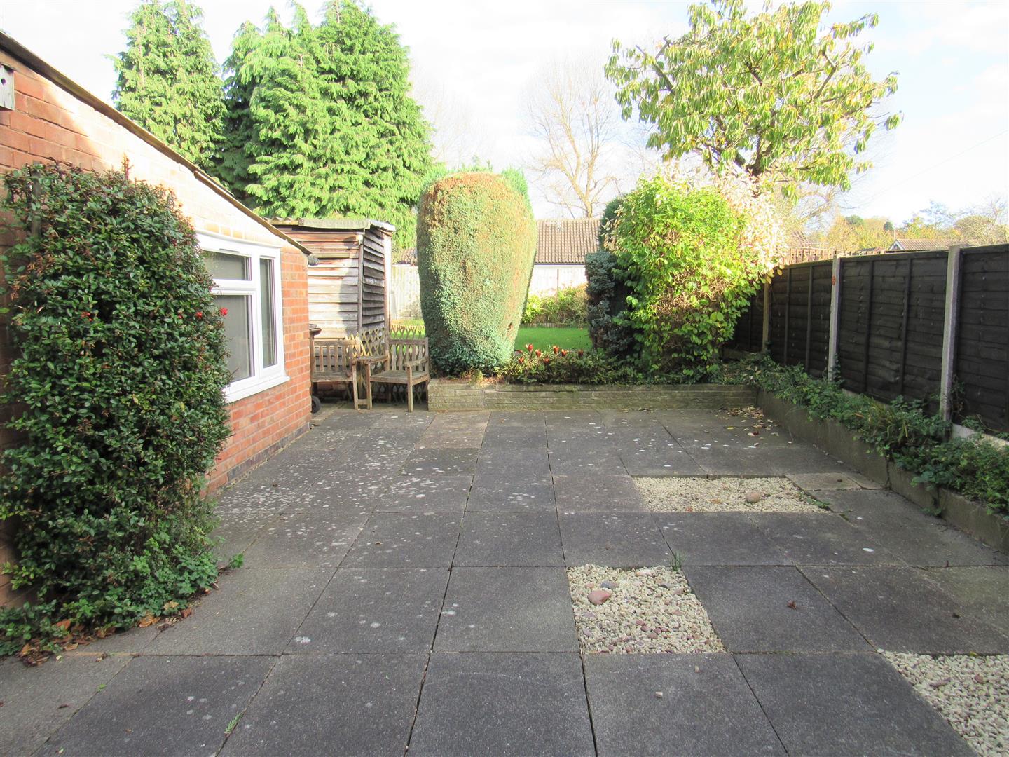 3 bedroom semidetached house in Solihull