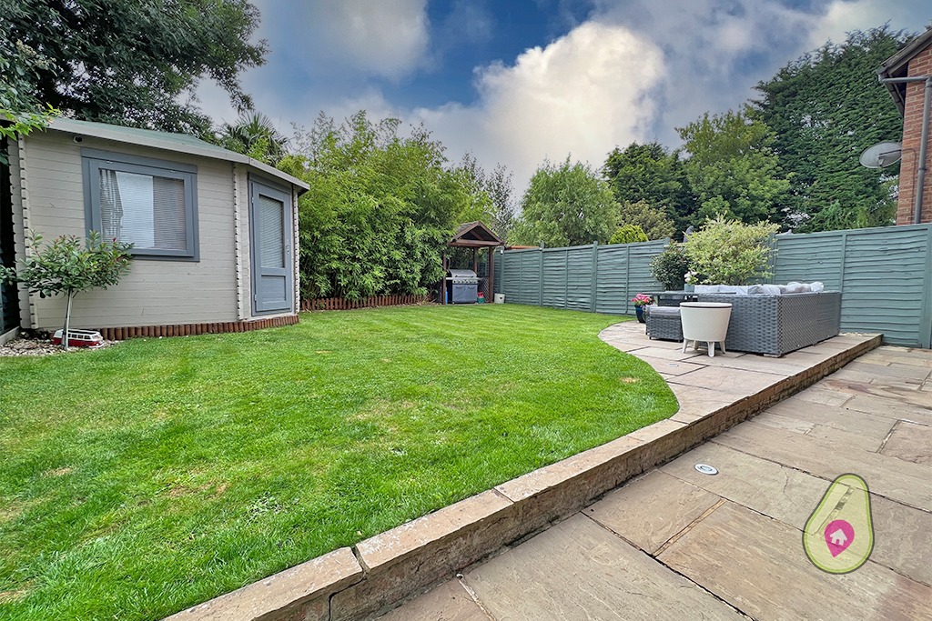 Photos of Hornbeam Close, Barkham, Wokingham RG41 65326644