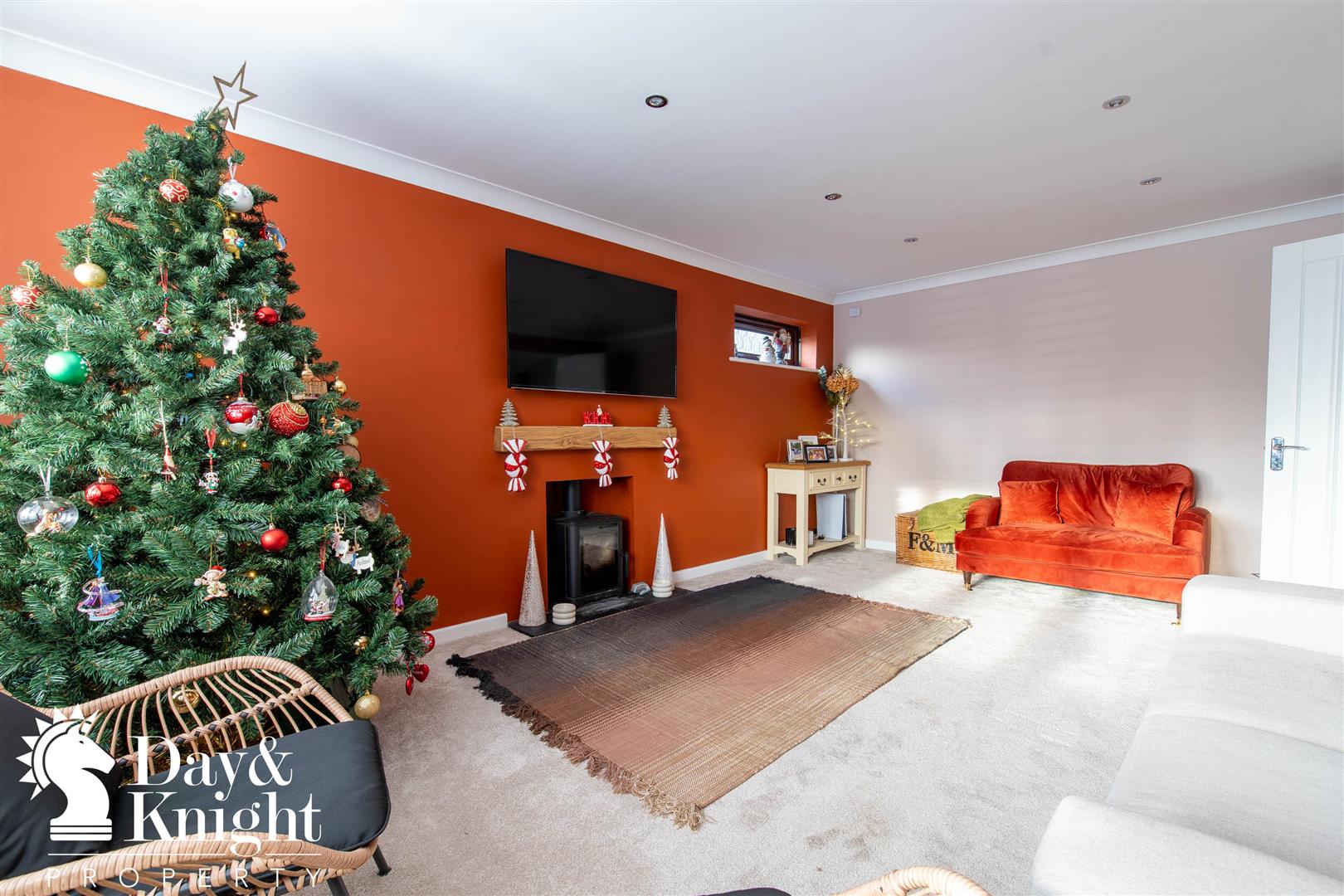 Photos of Silverwood Close, Lowestoft NR33 63382948 PrimeLocation