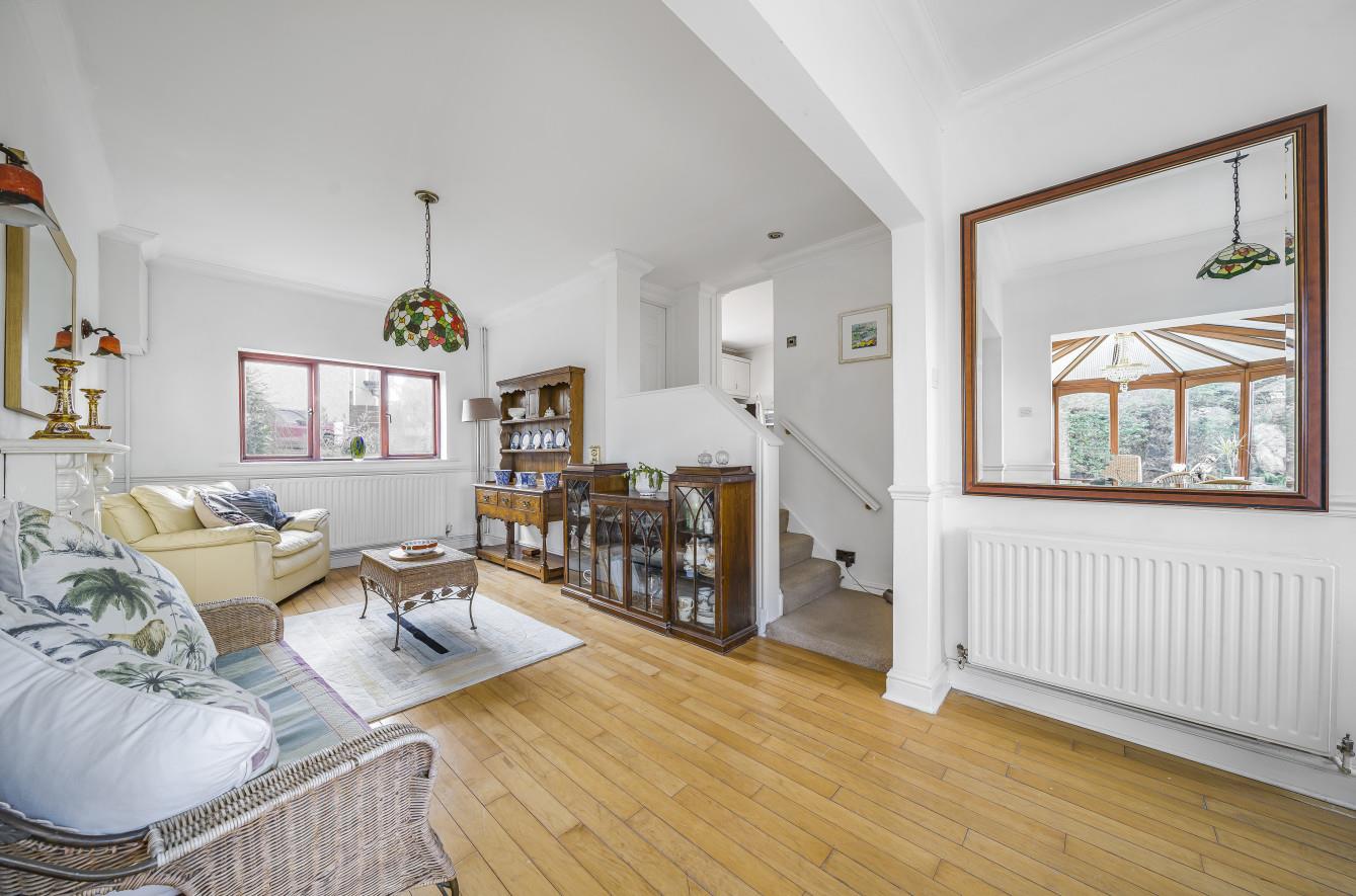 Photos of Overland Road, Mumbles, Swansea SA3 63781631 PrimeLocation