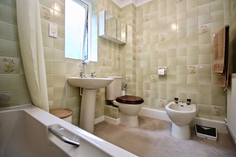 Free property report 20 Beacon Edge, Penrith, CA11 7SG Chimnie