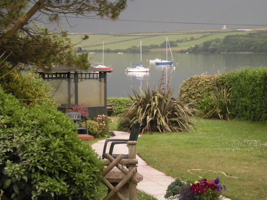 Free property report 4, Bay View, Angle Village, Angle, Pembroke, SA71 5AS Chimnie