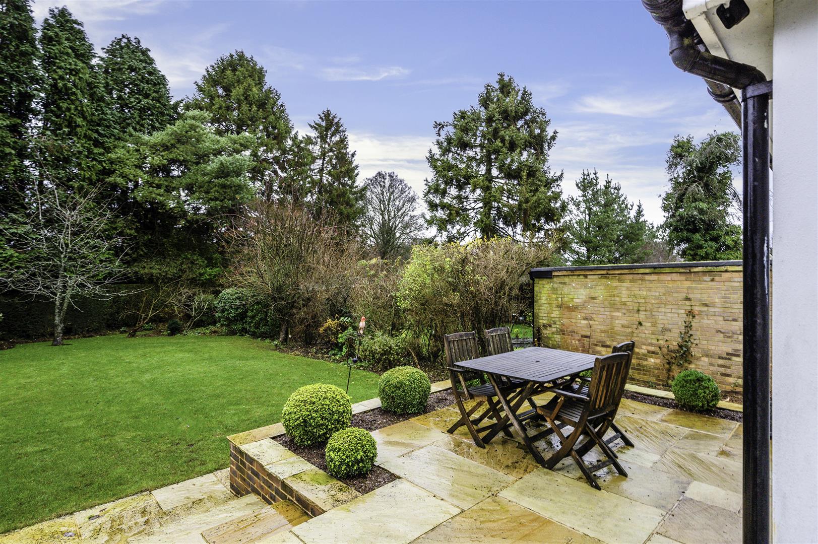 Photos of Babylon Lane, Lower Kingswood, Tadworth KT20 63591575