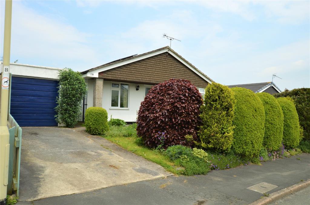 Free property report 28 Oaklands Park, Buckfastleigh, TQ11 0BW Chimnie