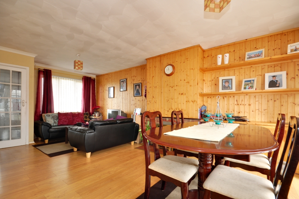 Free property report 53 Mayfield Avenue, Peacehaven, BN10 8RE Chimnie