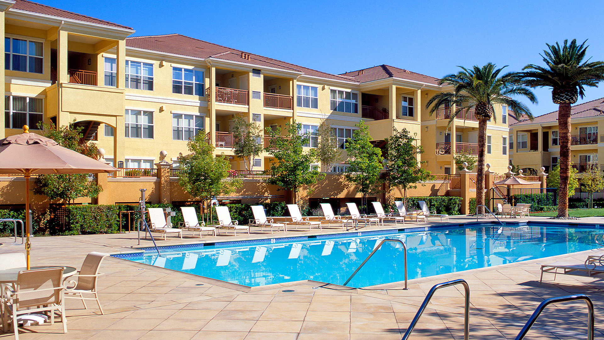 The Carlyle Apartments LCA Architects