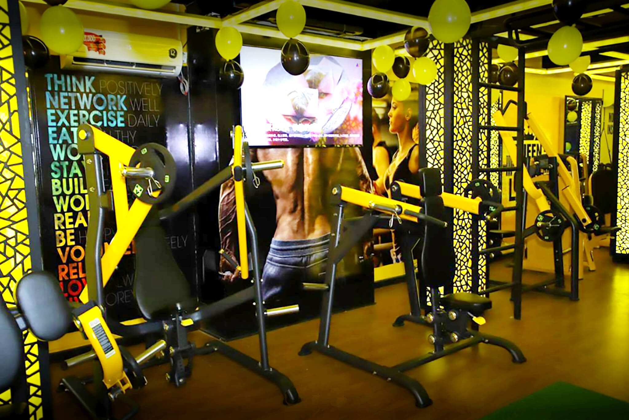 SPORTS CLUB GYM » LCCI