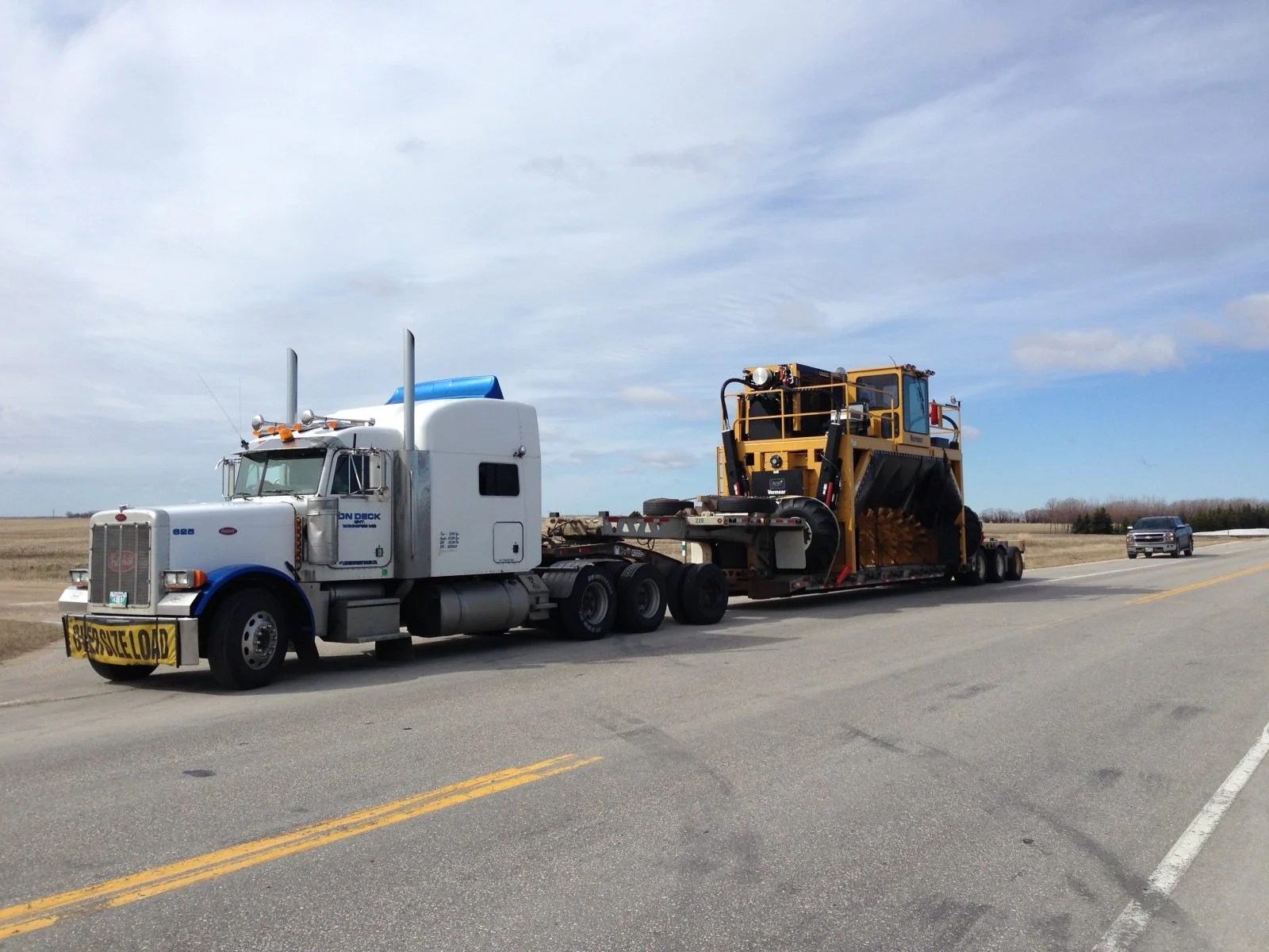 Heavy Hauling Heavy Equipment Moving LCG Equipment