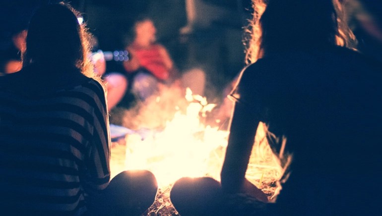 8 Easy Summer Bonfire Recipes LC Living
