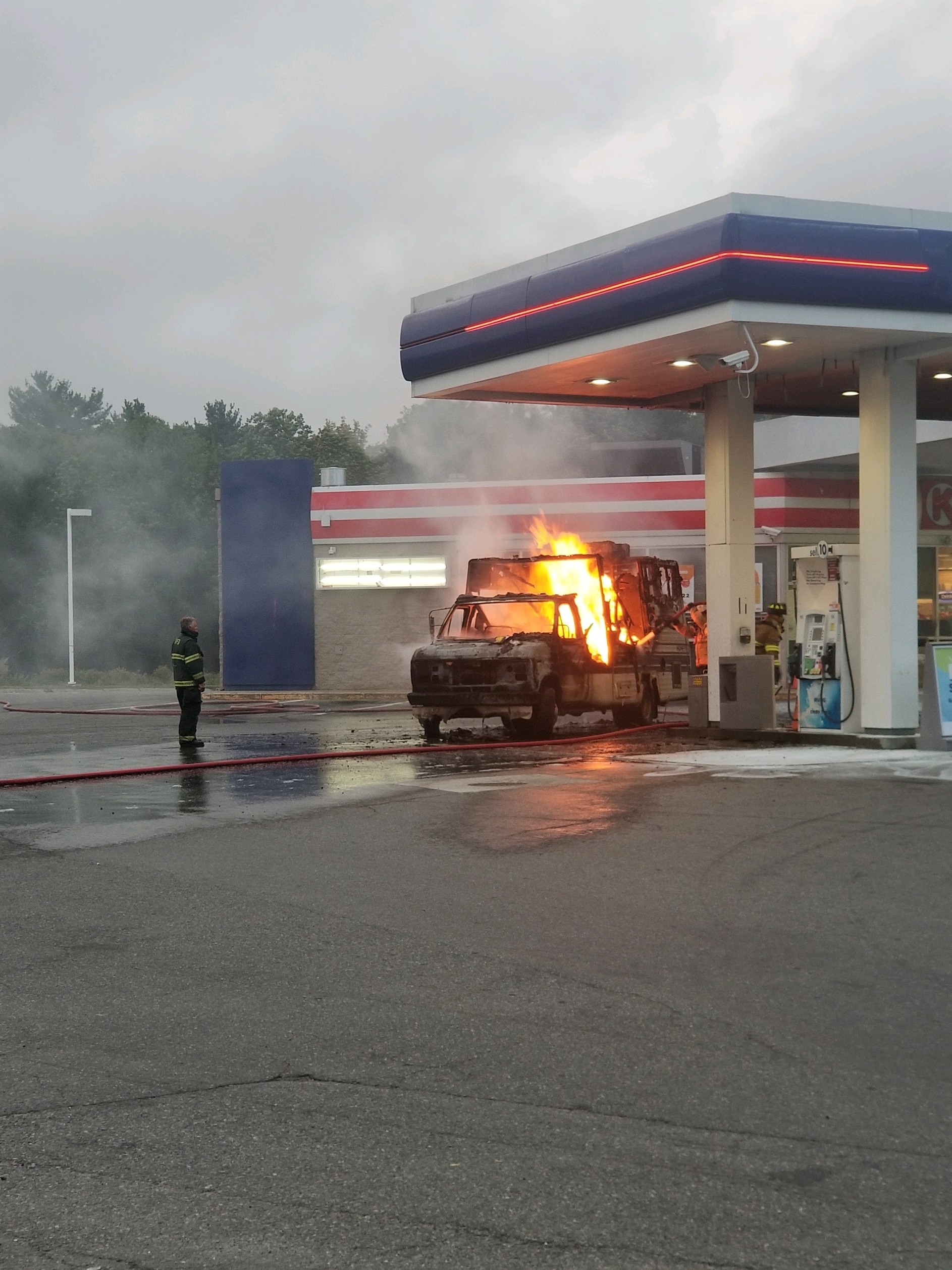 Fire Guts Camper, Threatens Pumps at Wiscasset Gas Station The