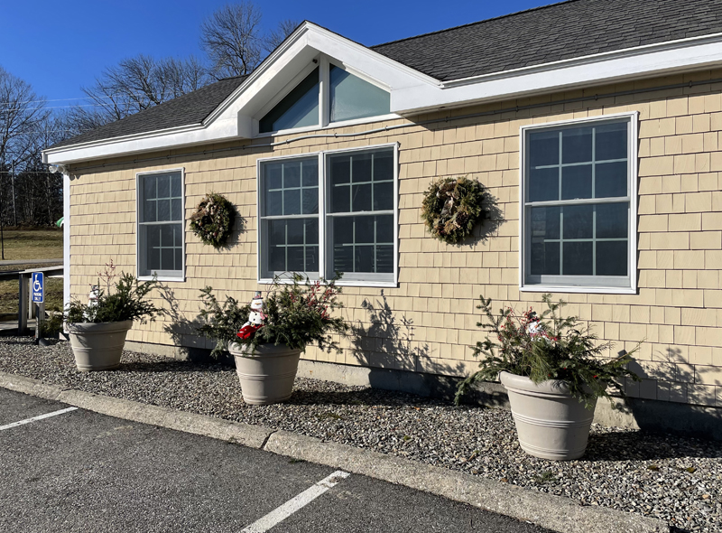 Bremen Library is now open Tuesday through Saturday. (Raye S. Leonard