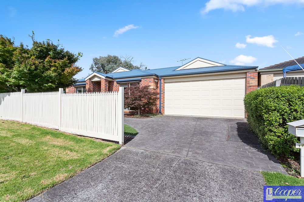 1/3 Alfred Street, Somerville LCooper Real Estate Somerville