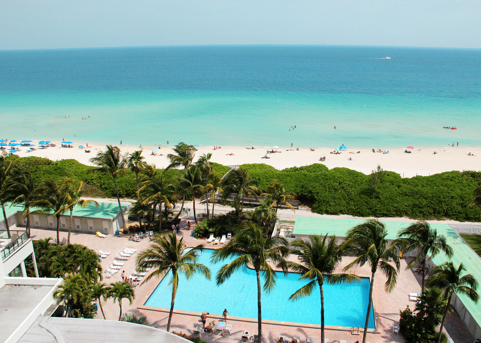 Casablanca Condo L&C Royal Management