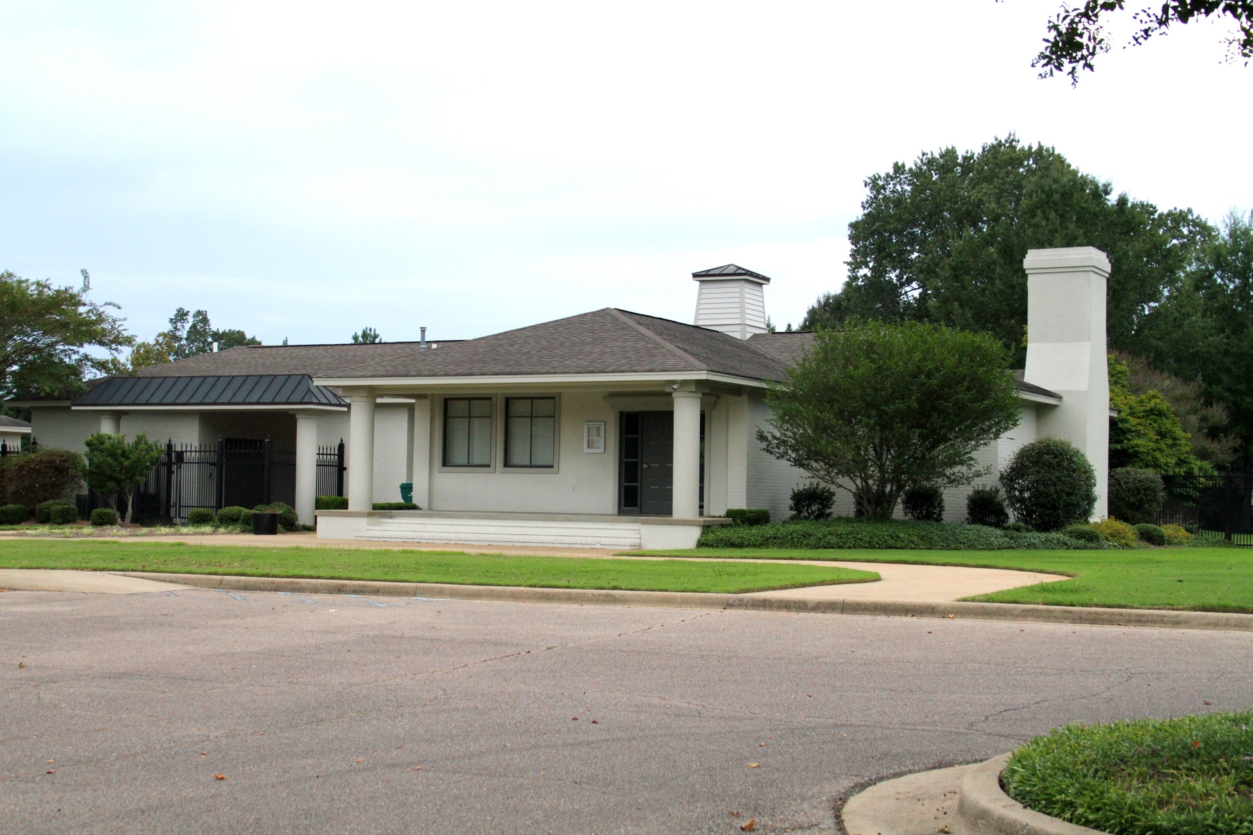 » Spring Lake Hancock Properties