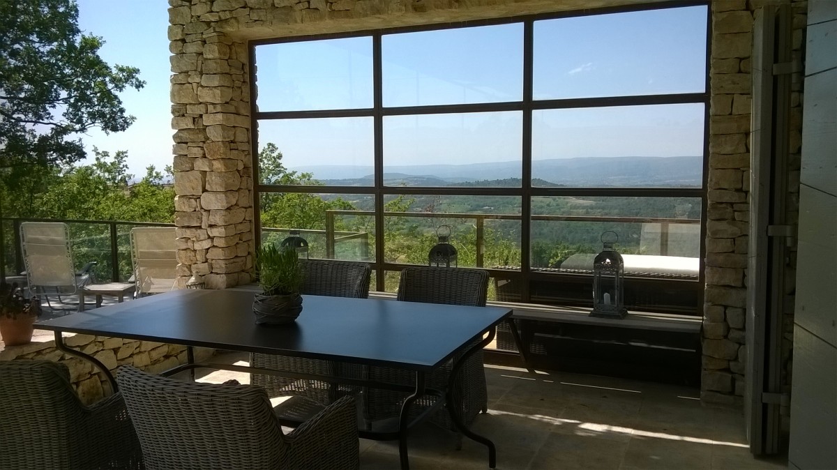 La maison Le Buisson terre + meer