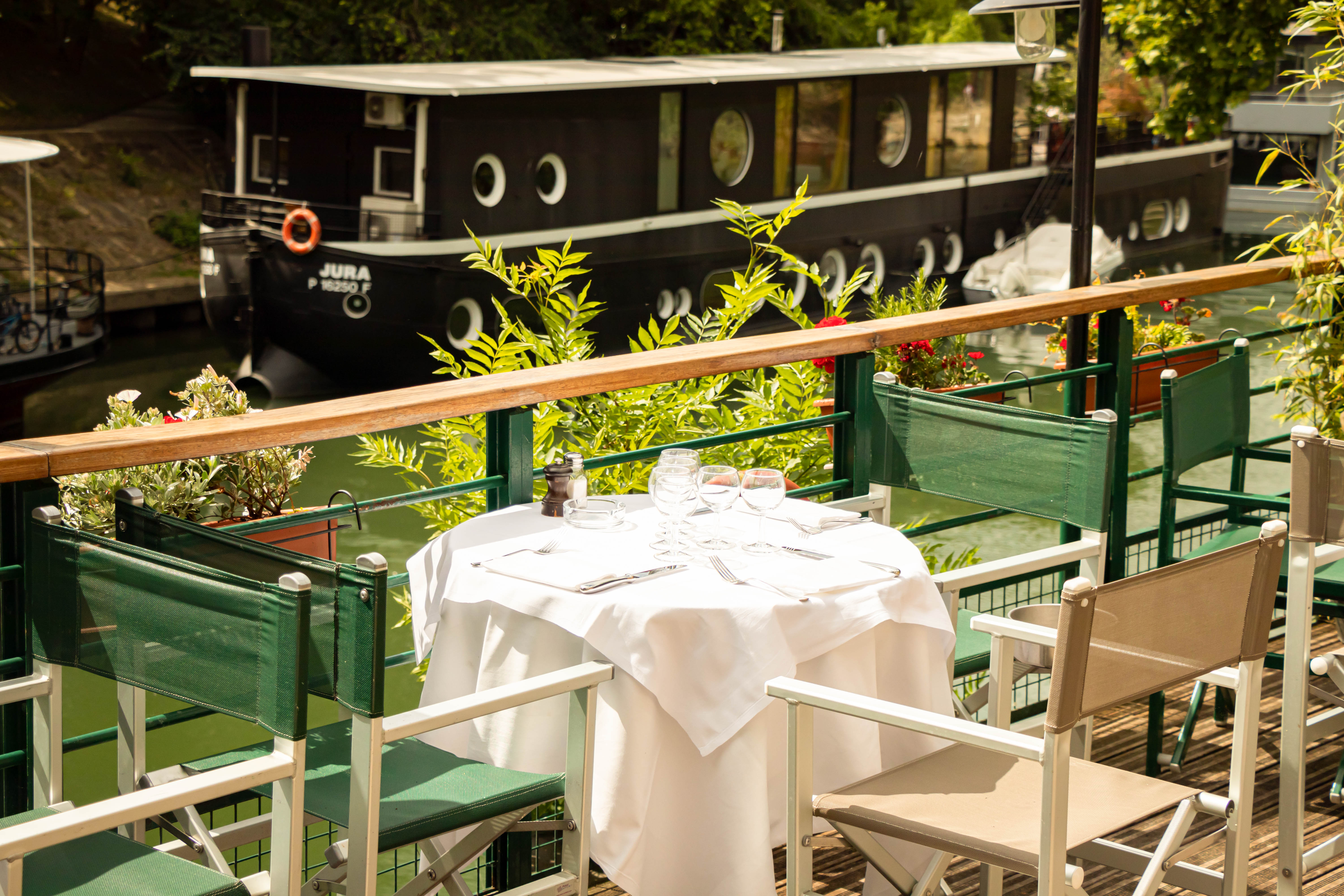 Restaurant Le Petit Poucet Île de la Jatte Site Officiel