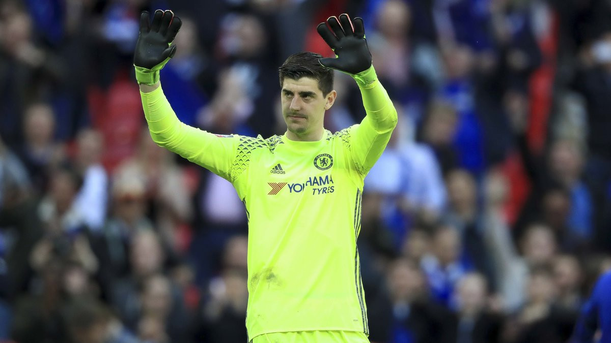 Mercato Mercato Real Madrid Thibaut Courtois lâche un indice de