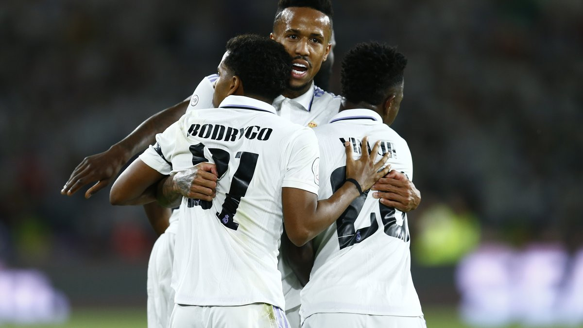 Le vestiaire du Real Madrid fait une annonce, Zidane jubile