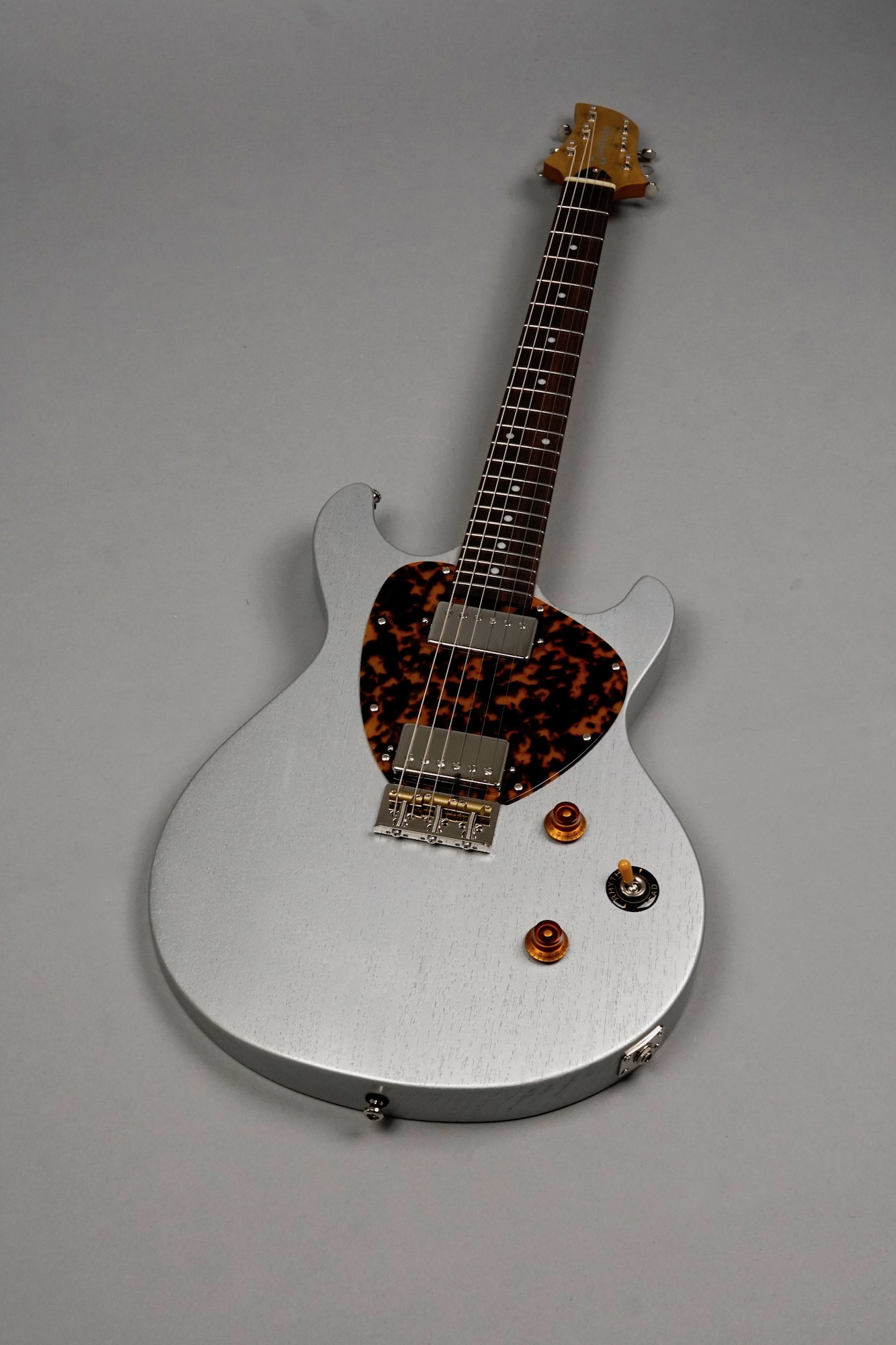 Tonfuchs Dyna Standard „Inca Silver Metallic“ › Lead Guitars