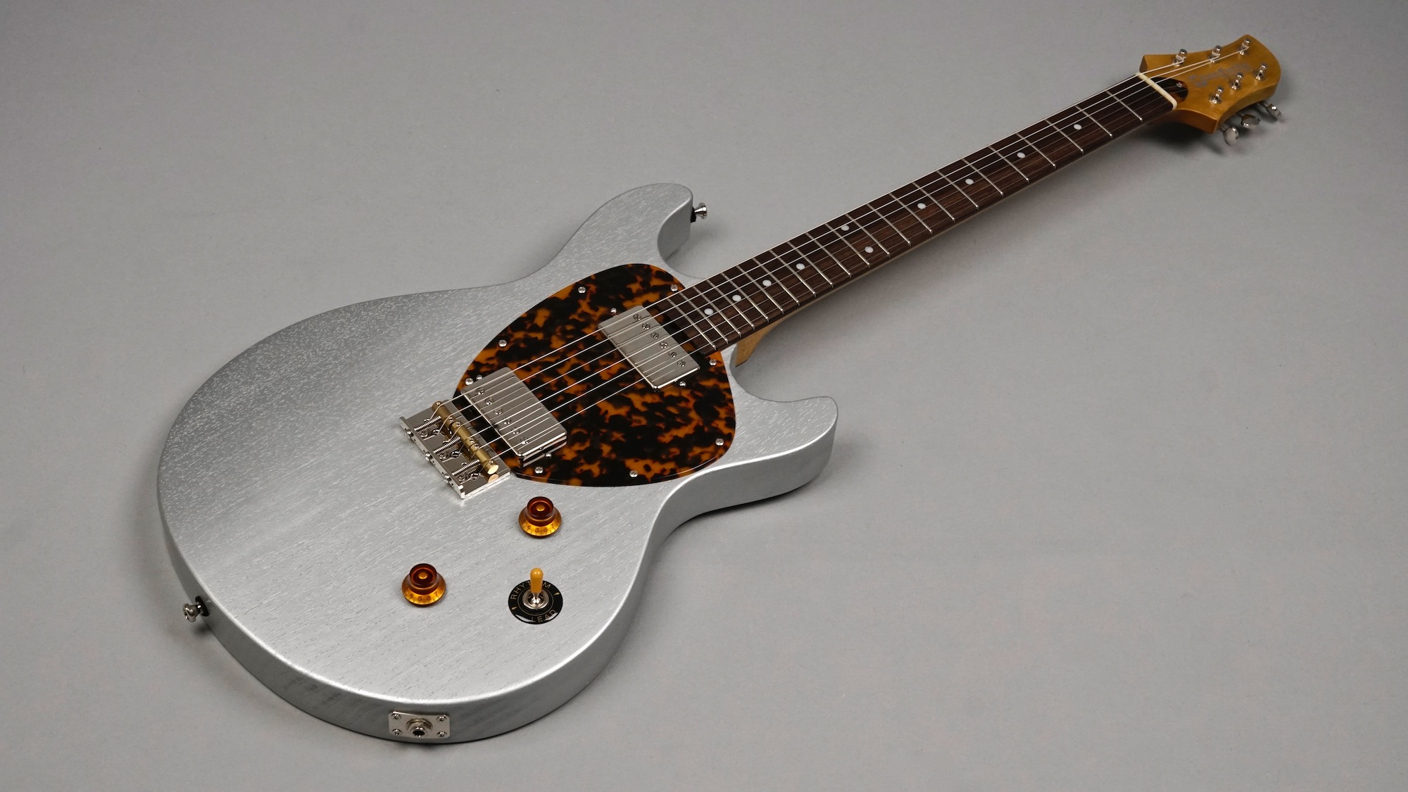 Tonfuchs Dyna Standard „Inca Silver Metallic“ › Lead Guitars